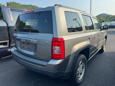 2014 Jeep Patriot 4WD 4dr Sport