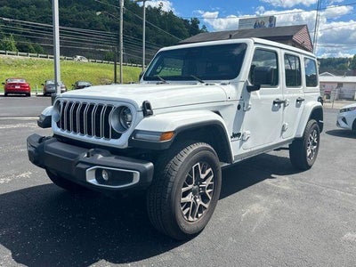 2025 Jeep Wrangler Sahara 4 Door 4x4