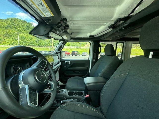 2025 Jeep Wrangler Sahara 4 Door 4x4