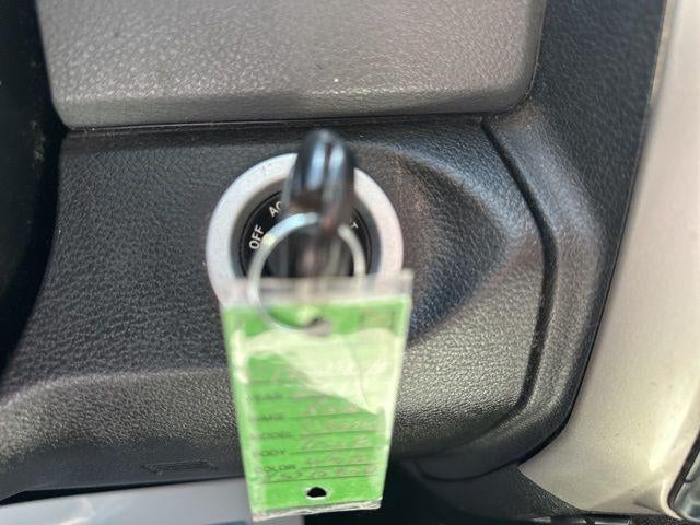 2019 RAM 1500 Classic SLT 4x4 Crew Cab 6'4" Box