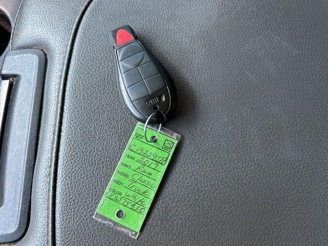 2019 RAM 1500 Classic SLT 4x4 Crew Cab 6'4" Box