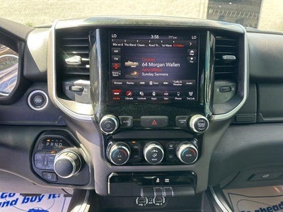 2021 RAM 1500 Big Horn 4x4 Crew Cab 5'7" Box