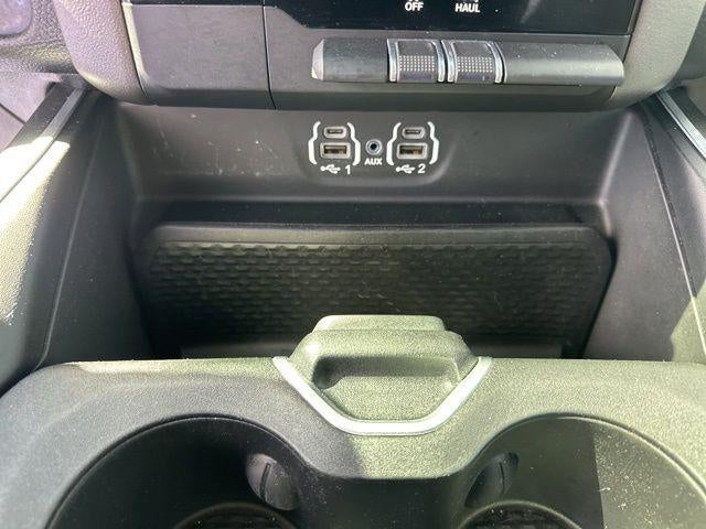 2021 RAM 1500 Big Horn 4x4 Crew Cab 5'7" Box