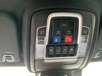 2022 RAM 1500 Limited 4x4 Crew Cab 5'7" Box