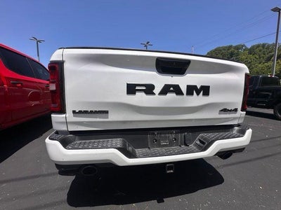2025 RAM 1500 Laramie 4x4 Crew Cab 5'7" Box