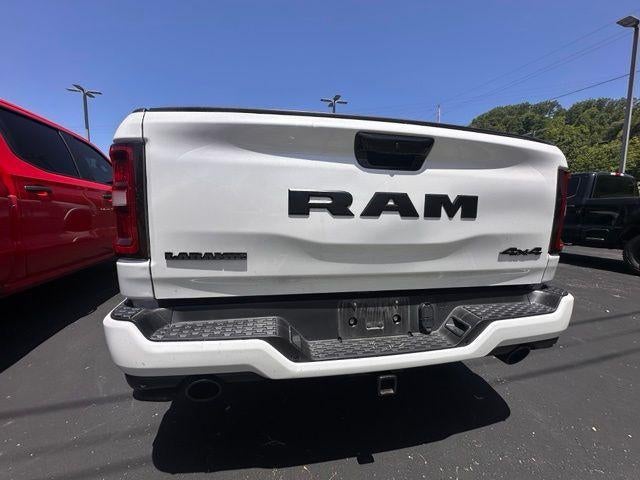 2025 RAM 1500 Laramie 4x4 Crew Cab 5'7" Box