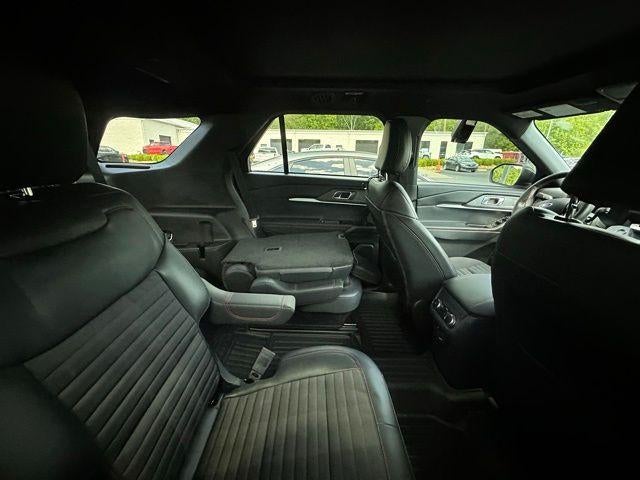 2025 Ford Explorer ST-Line 4WD