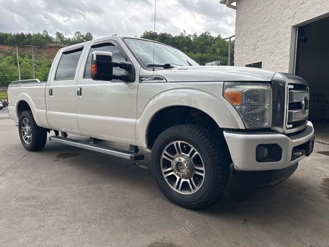 2016 Ford Super Duty F-250 SRW 4WD Crew Cab 6-3/4 Ft Box Platinum