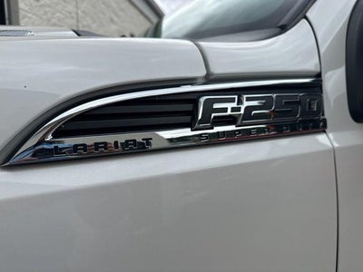 2016 Ford Super Duty F-250 SRW 4WD Crew Cab 6-3/4 Ft Box Platinum