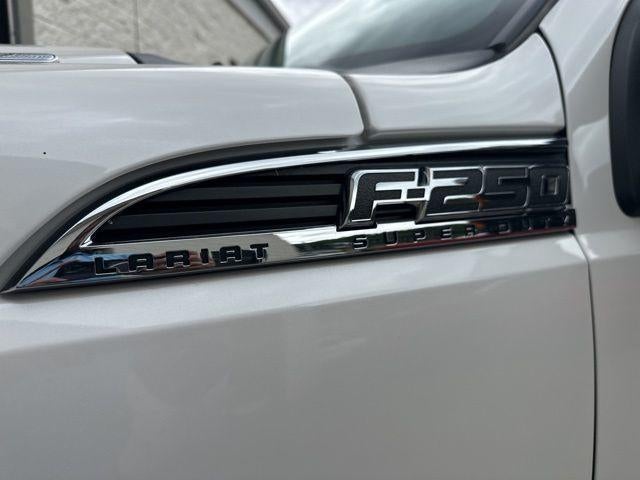 2016 Ford Super Duty F-250 SRW 4WD Crew Cab 6-3/4 Ft Box Platinum