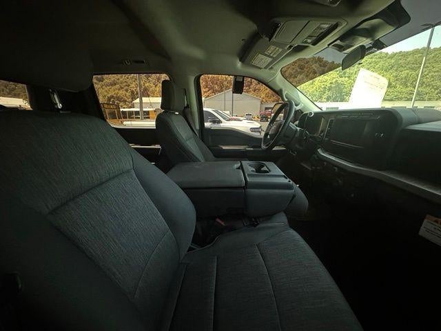 2023 Ford Super Duty F-250 SRW XL 4WD Crew Cab 6.75' Box