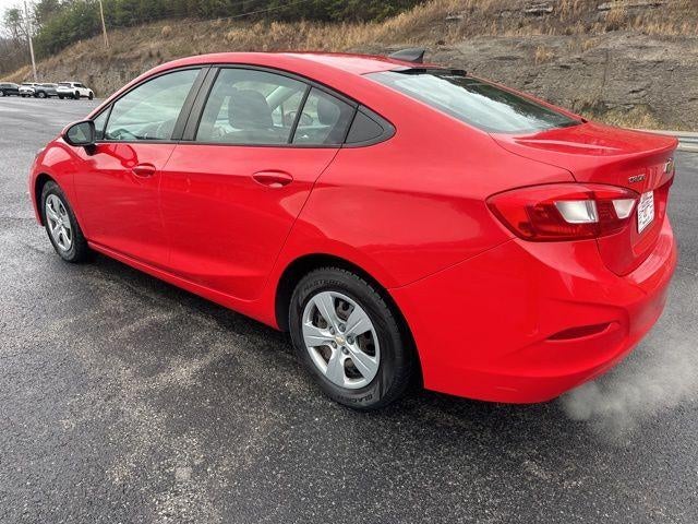 2017 Chevrolet Cruze Sedan LS (Automatic)