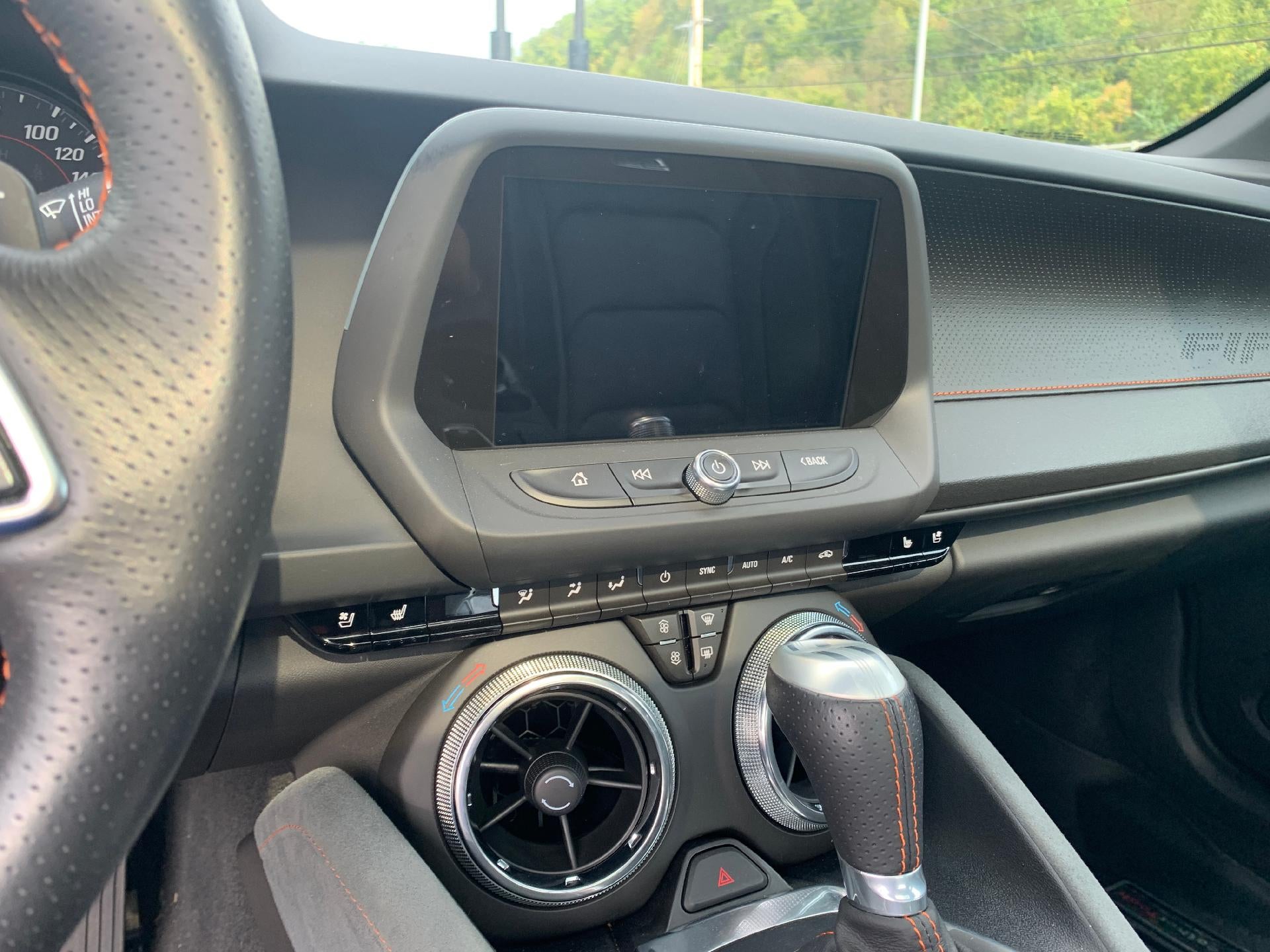 2017 Chevrolet Camaro 2dr Coupe 2SS