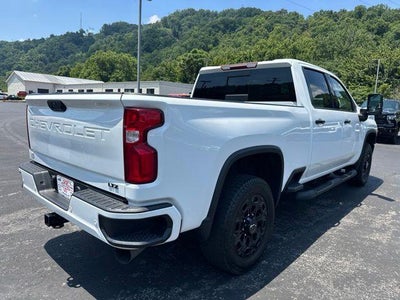 2022 Chevrolet Silverado 2500 HD Crew Cab Standard Box 4-Wheel Drive LTZ