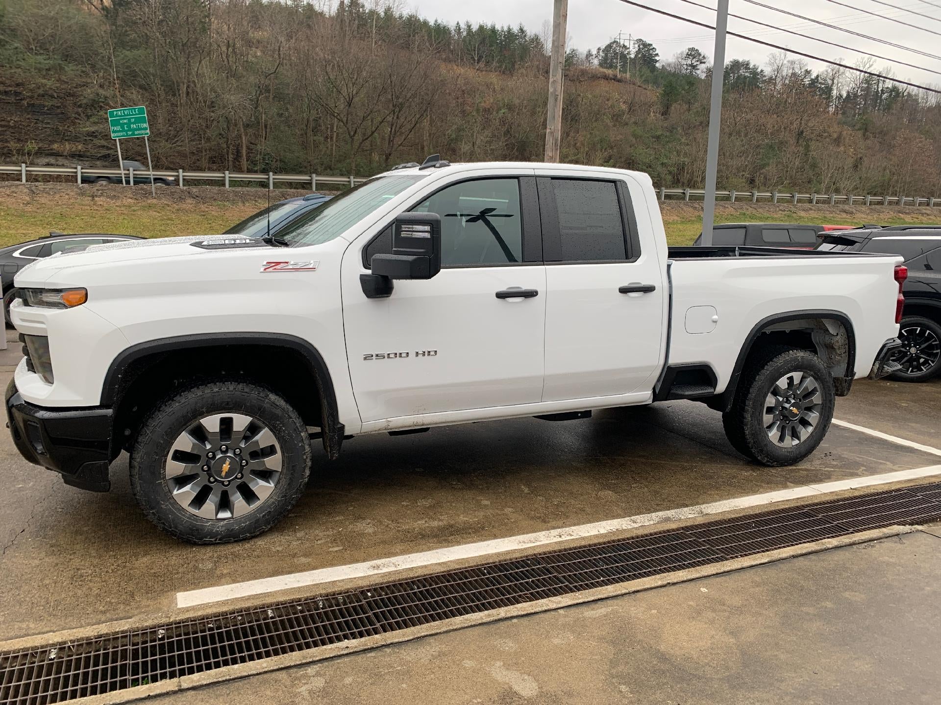 2026 Chevrolet Silverado 2500 HD Custom Double Cab 4x4 Z71