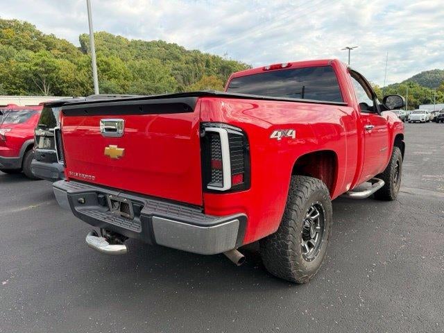 2013 Chevrolet Silverado 1500 Regular Cab Standard Box 4-Wheel Drive Work Truck