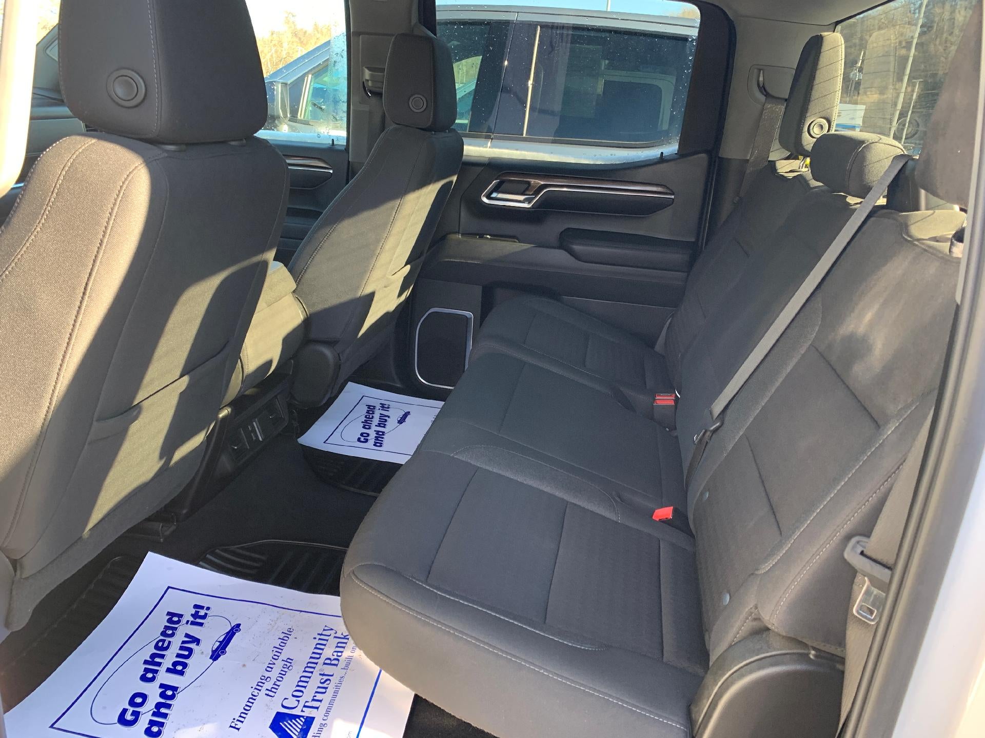 2023 Chevrolet Silverado 1500 Crew Cab Short Box 4-Wheel Drive LT 1LT