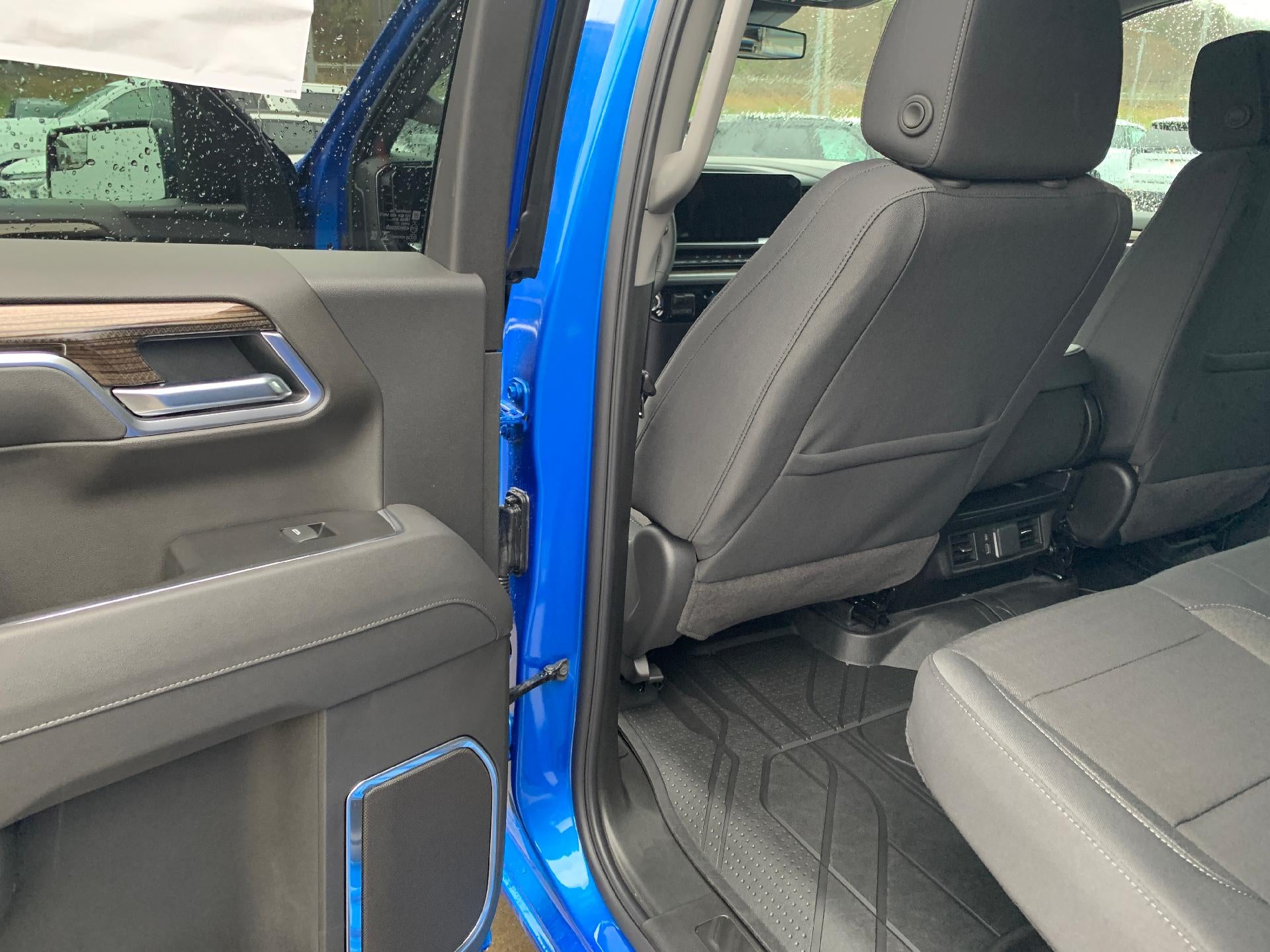 2026 Chevrolet Silverado 1500 RST Crew Cab 4x4