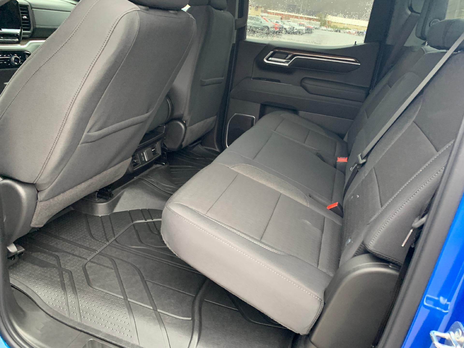 2026 Chevrolet Silverado 1500 RST Crew Cab 4x4