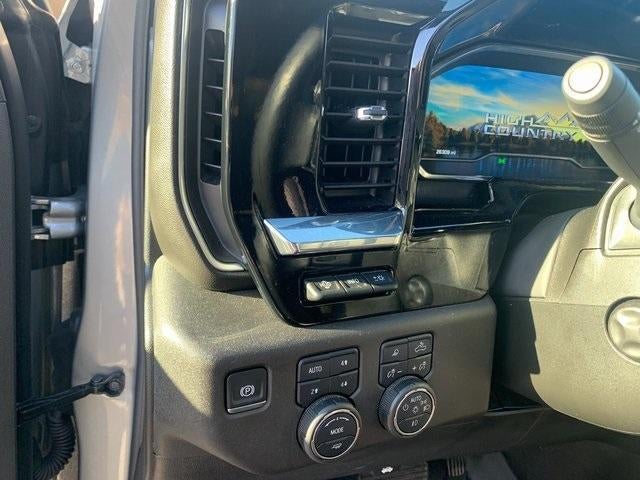 2024 Chevrolet Silverado 1500 Crew Cab Short Box 4-Wheel Drive High Country