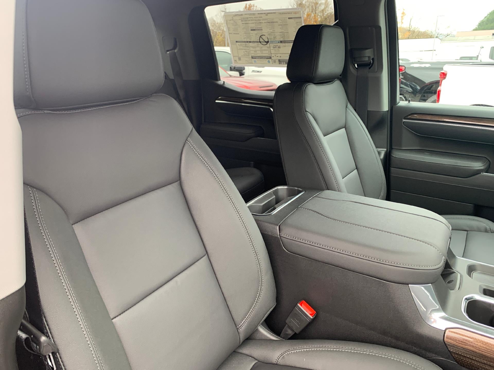 2026 Chevrolet Silverado 1500 RST Crew Cab 4x4 Z71