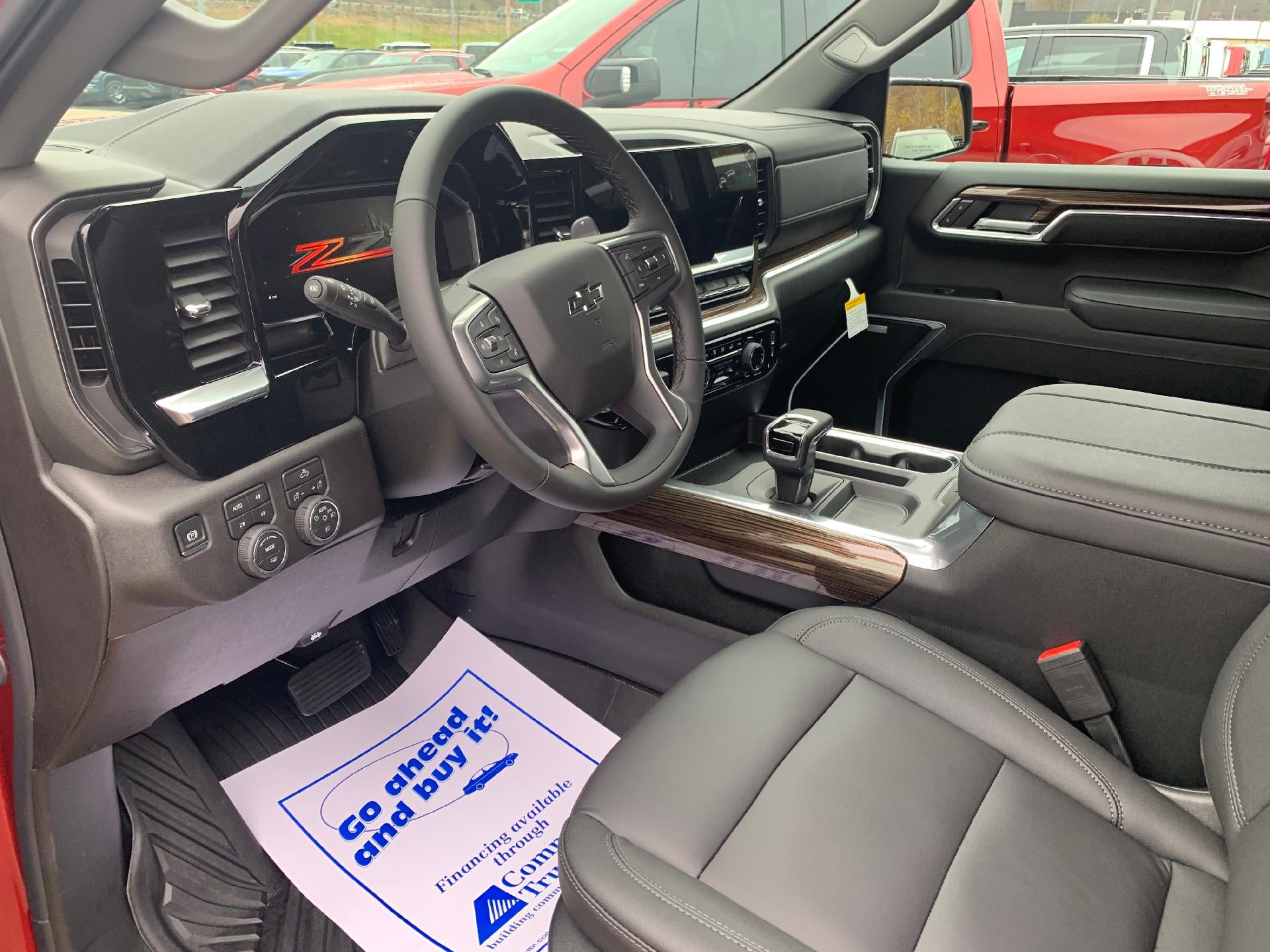 2026 Chevrolet Silverado 1500 RST Crew Cab 4x4 Z71