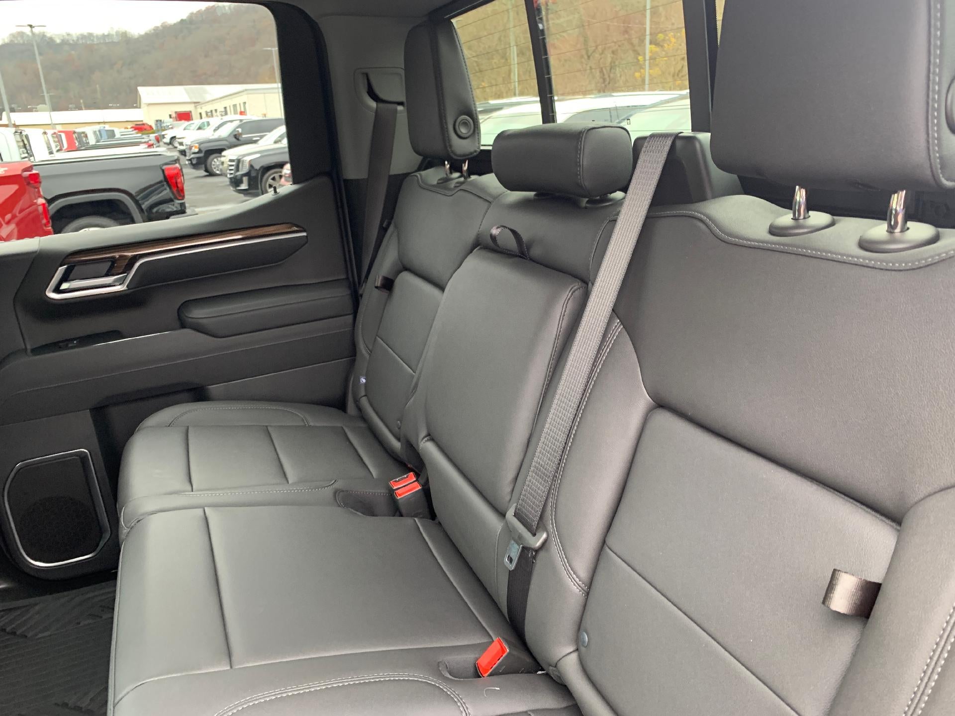 2026 Chevrolet Silverado 1500 RST Crew Cab 4x4 Z71