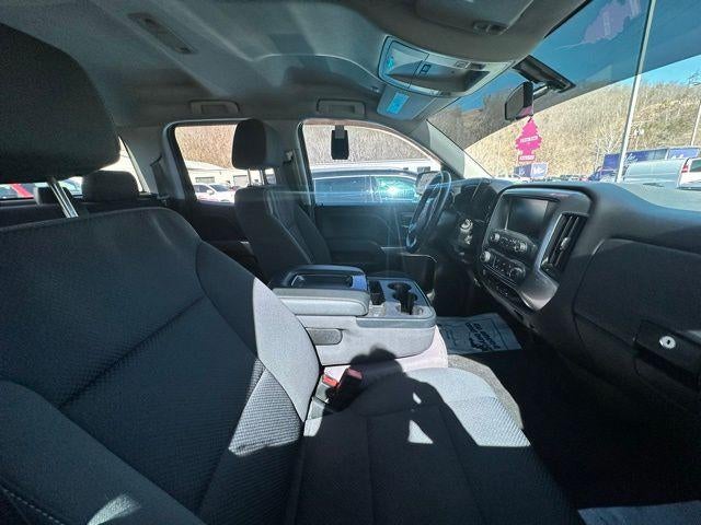 2018 Chevrolet Silverado 1500 Double Cab Standard Box 4-Wheel Drive LT