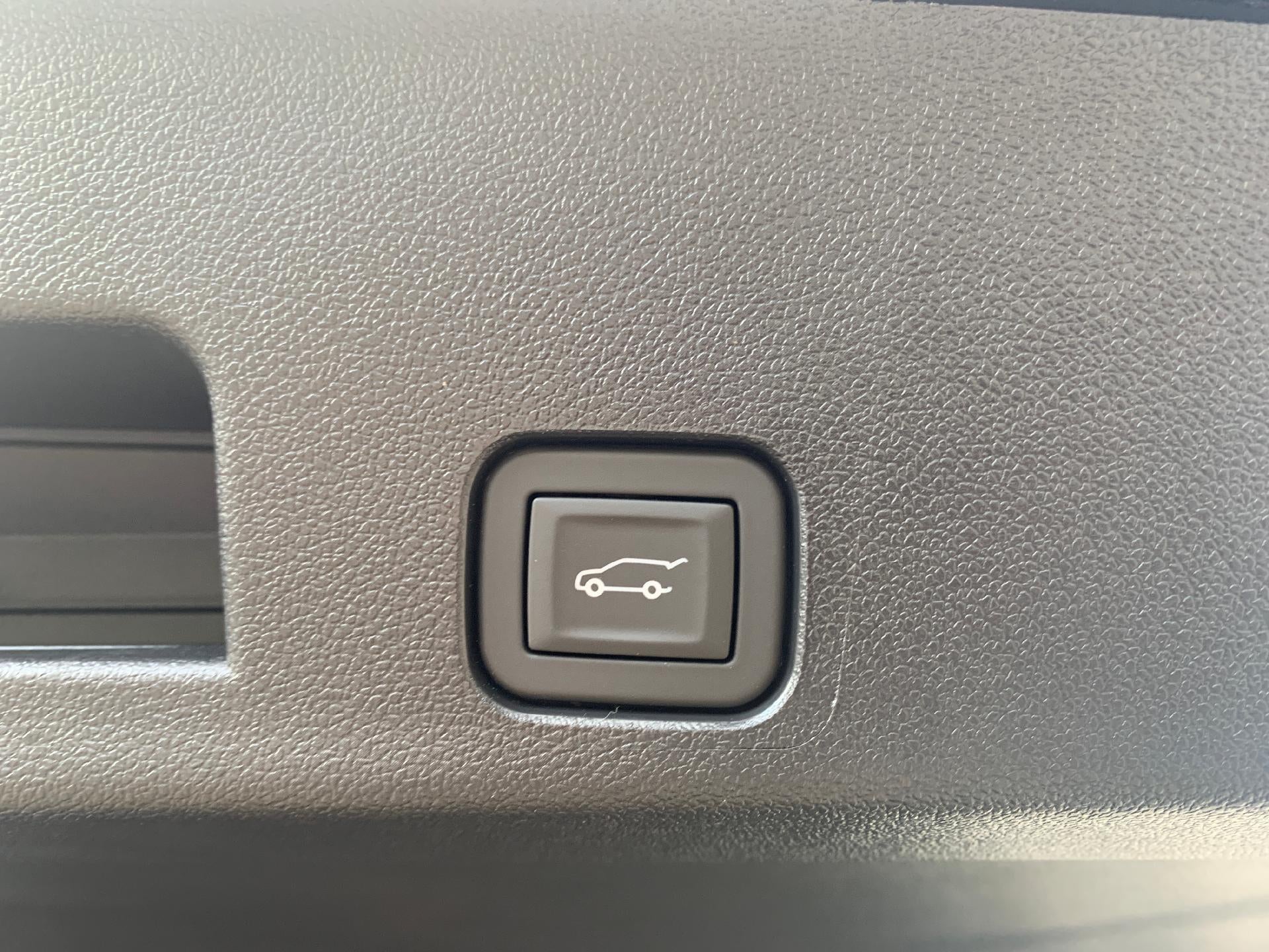 2026 GMC Acadia Elevation Edition