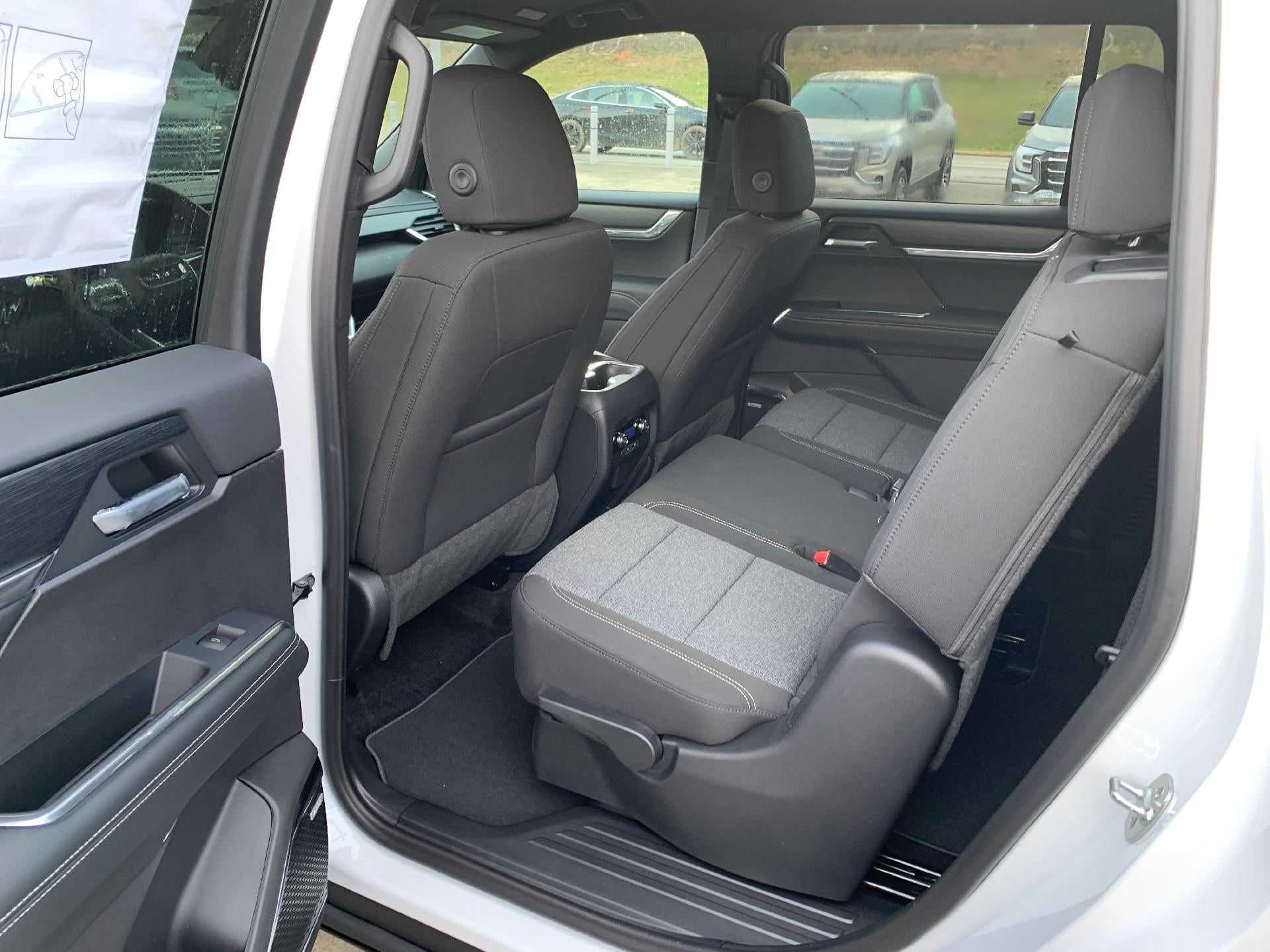 2026 GMC Acadia Elevation Edition