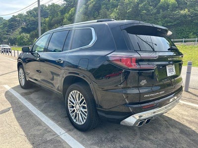 2026 GMC Acadia AWD Denali