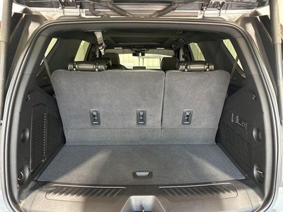 2024 GMC Yukon 4WD 4dr SLT