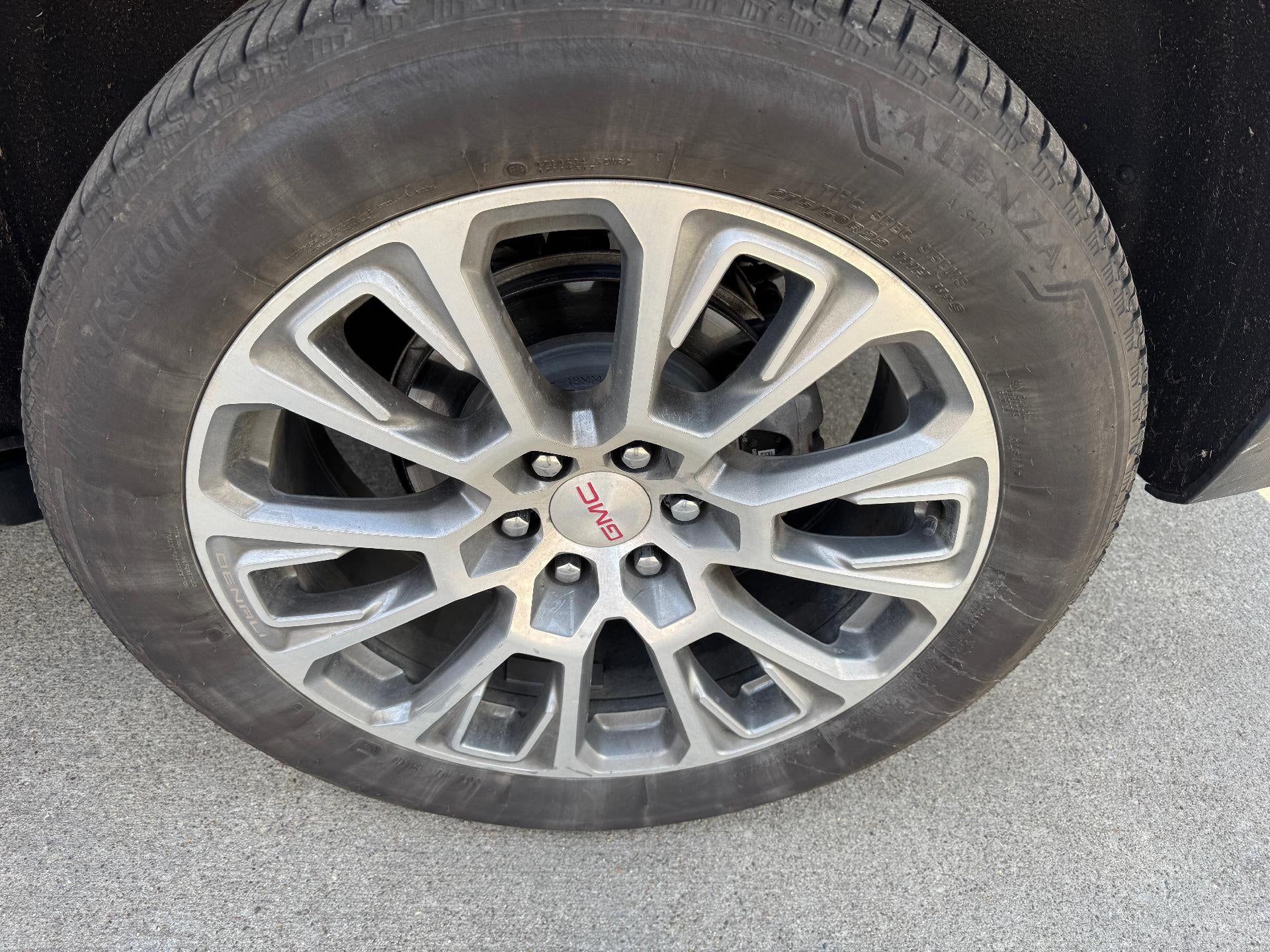 2025 GMC Yukon 4WD 4dr Denali