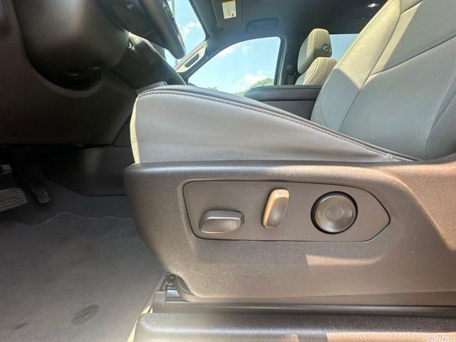 2023 GMC Yukon XL 4WD 4dr SLT