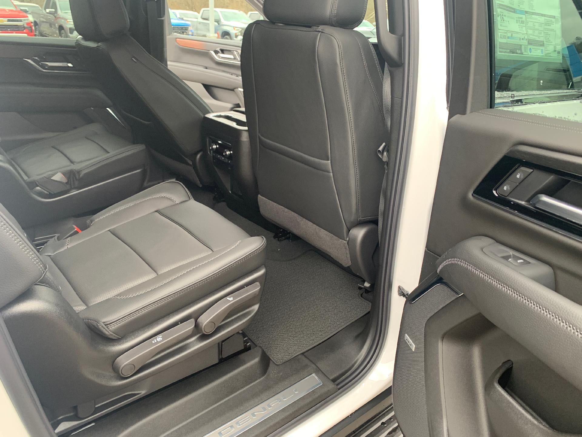 2026 GMC Yukon XL Denali 4x4