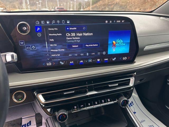 2024 Chevrolet Traverse LT w/2LT