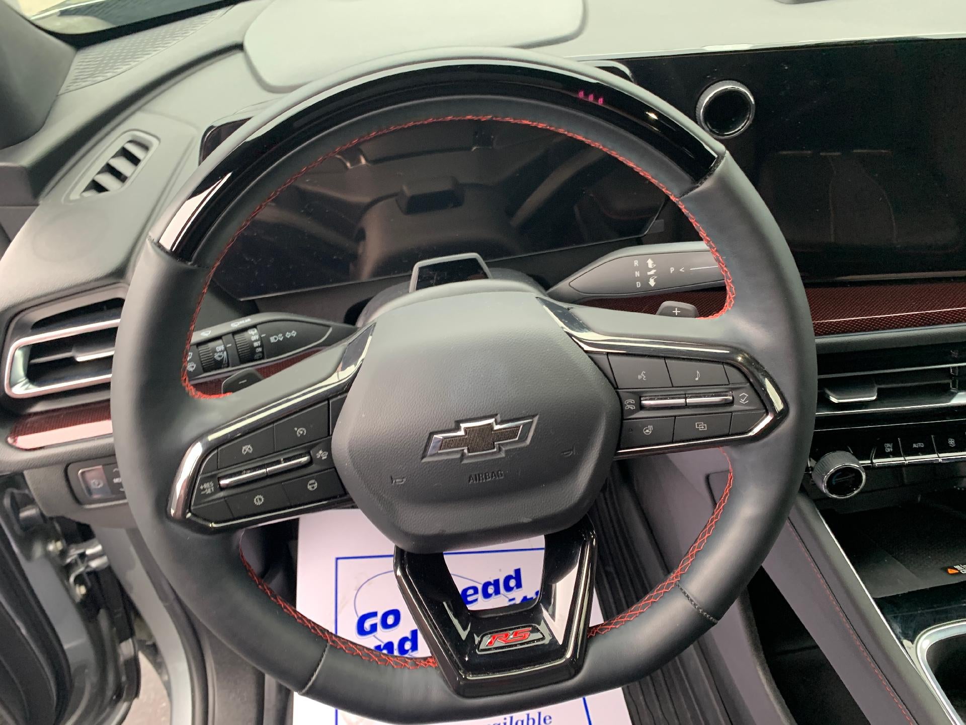 2025 Chevrolet Traverse RS w/2RS