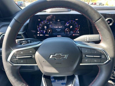 2025 Chevrolet Suburban 4WD RST