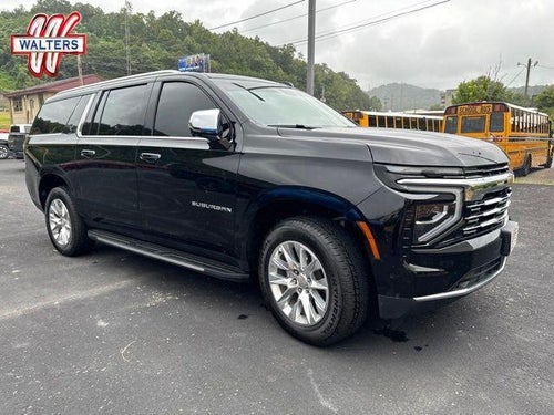 2025 Chevrolet Suburban 4WD Premier