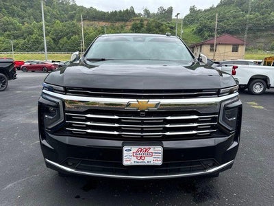 2025 Chevrolet Suburban 4WD Premier