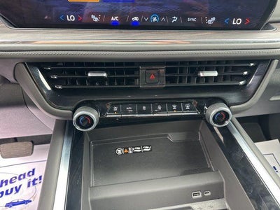 2025 Chevrolet Tahoe 4WD LT