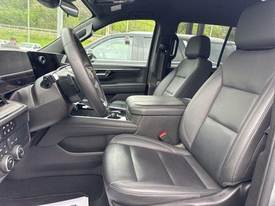 2025 Chevrolet Tahoe 4WD LT