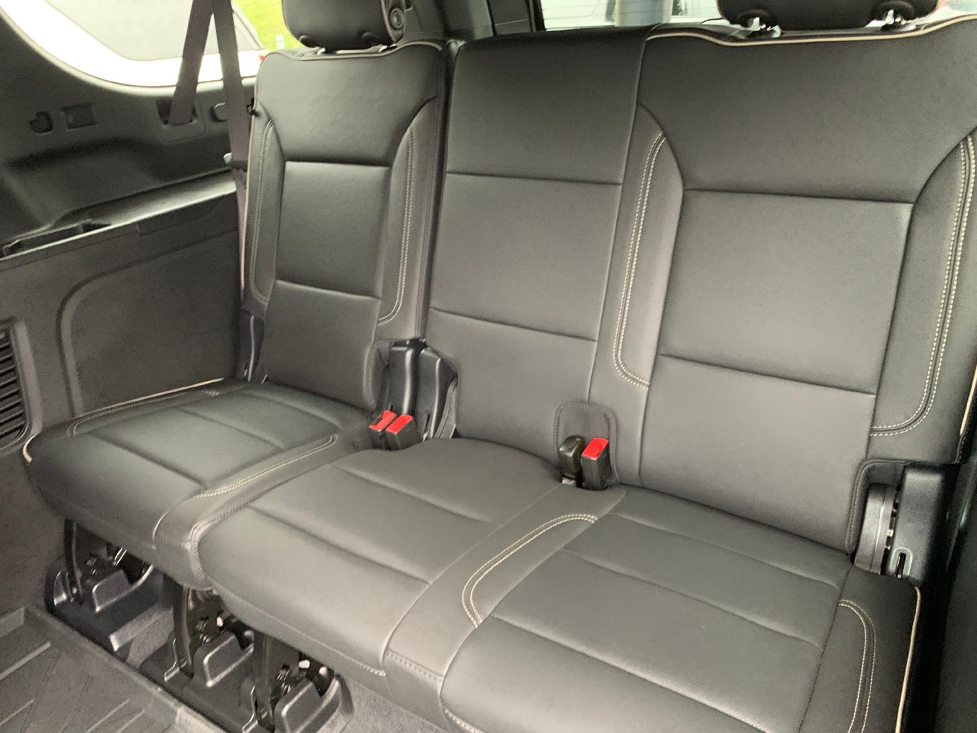 2024 Chevrolet Suburban 4WD Premier