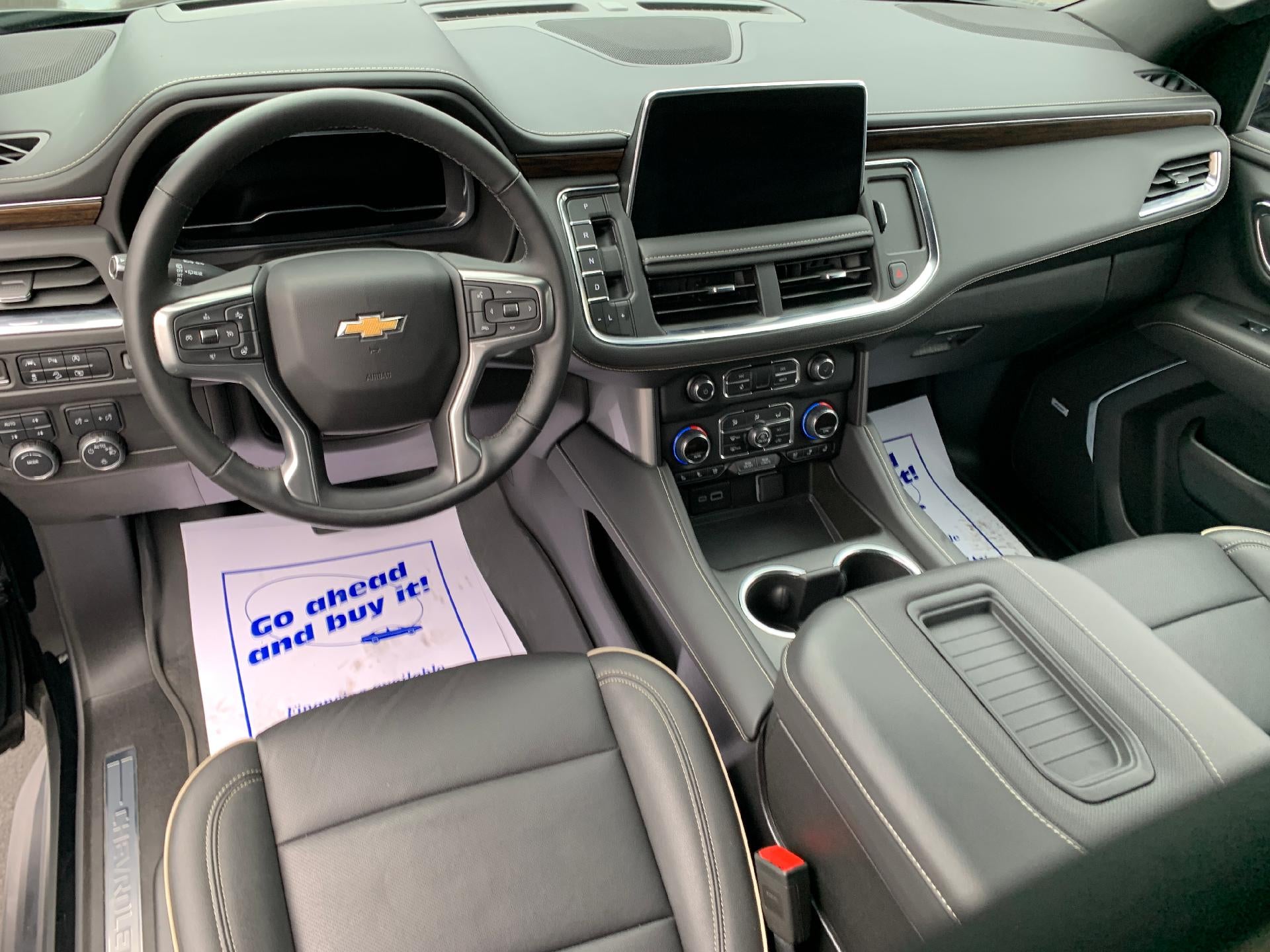 2024 Chevrolet Suburban 4WD Premier