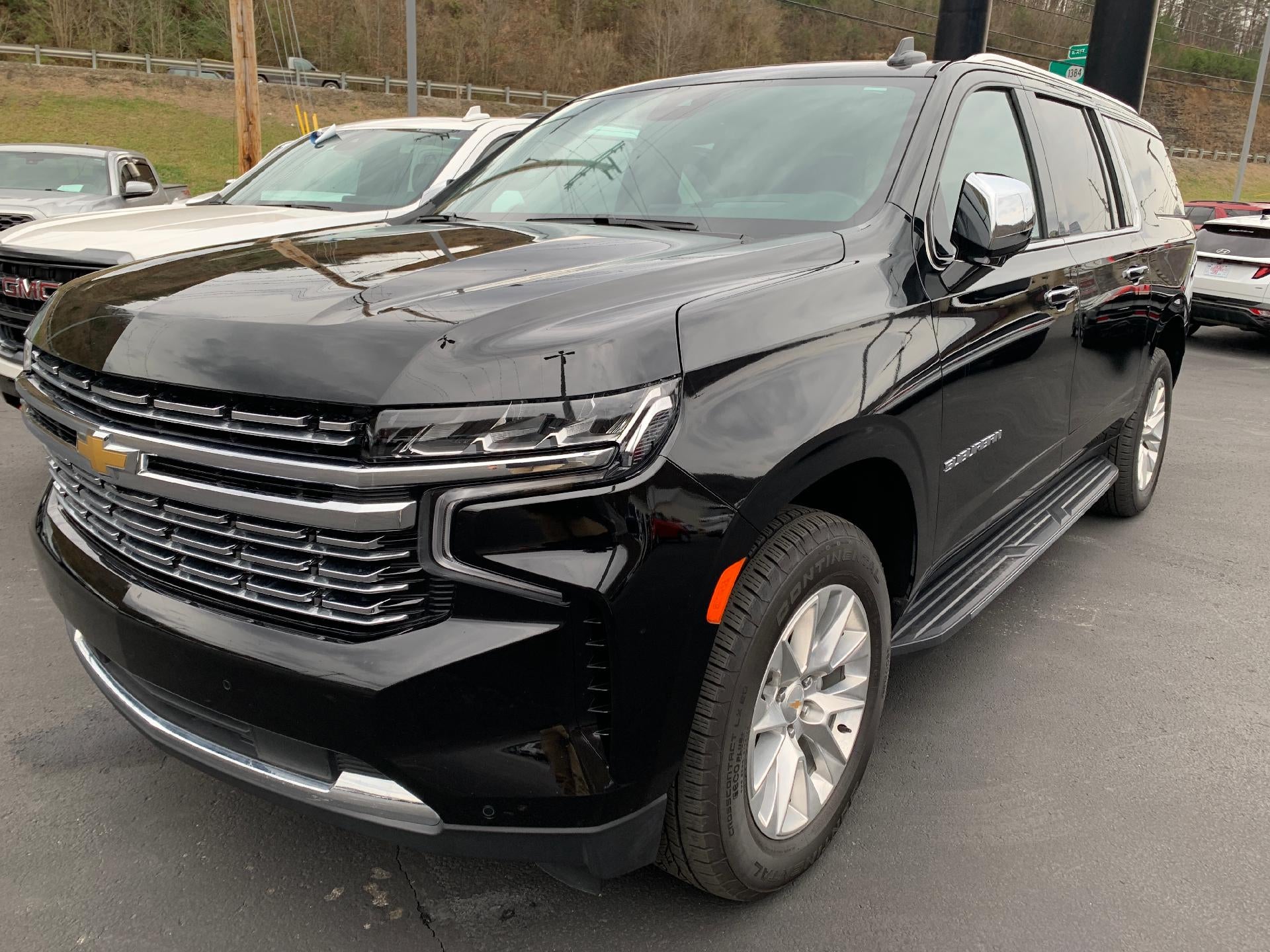 2024 Chevrolet Suburban 4WD Premier