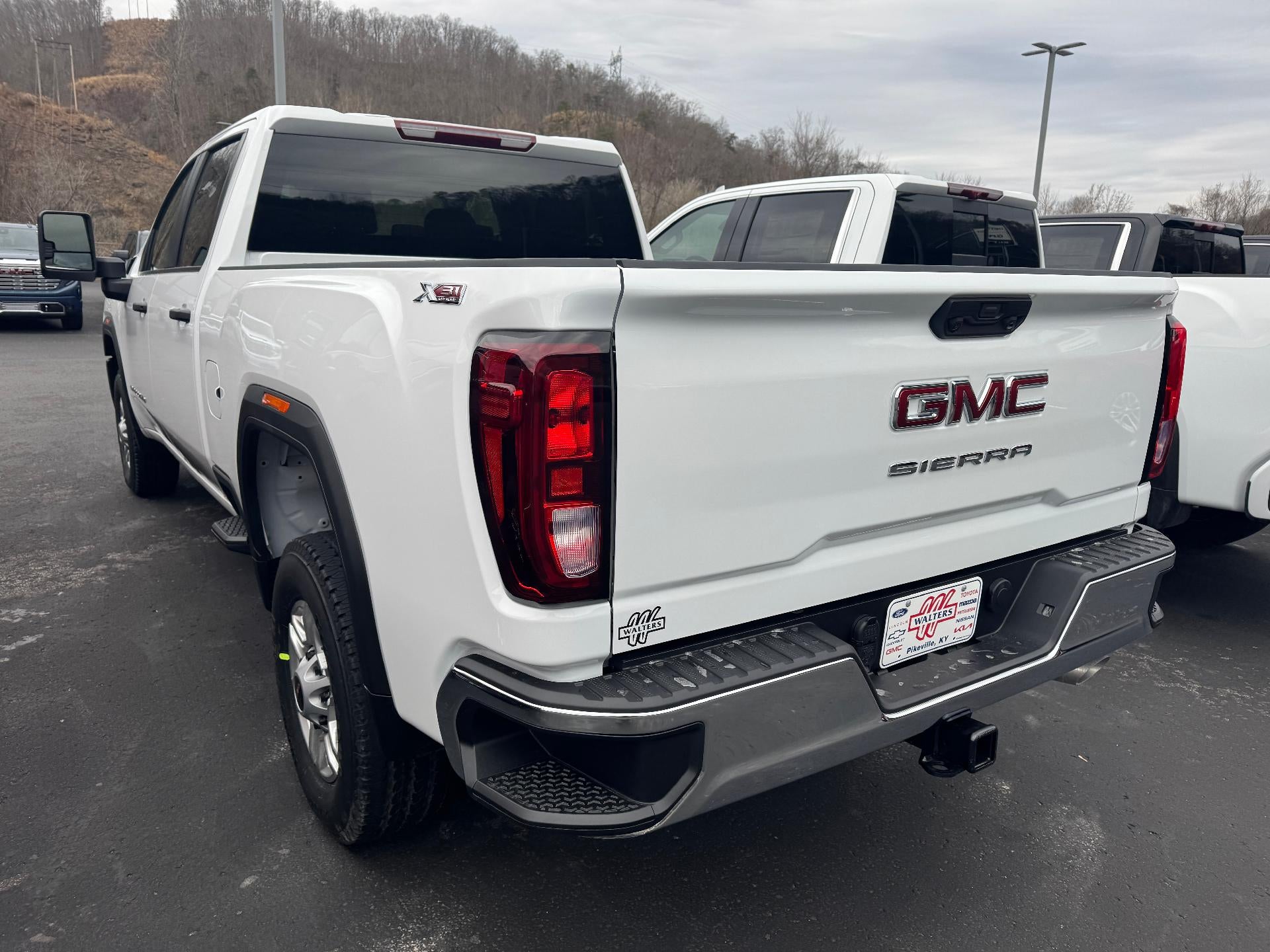 2026 GMC Sierra 2500 HD Pro Crew Cab 4x4