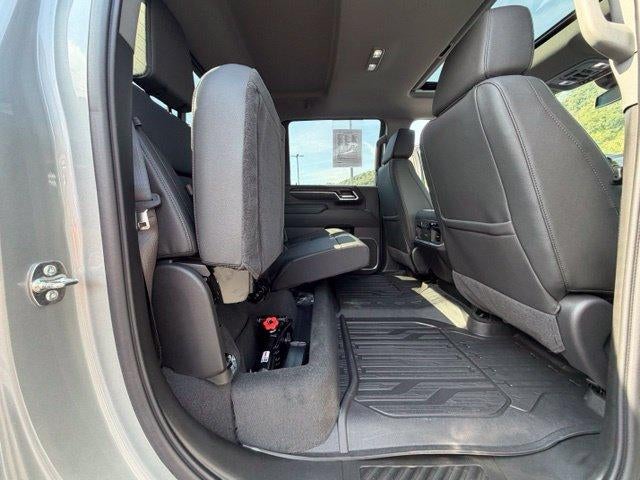 2026 GMC Sierra 2500 HD Crew Cab Standard Box 4-Wheel Drive SLT
