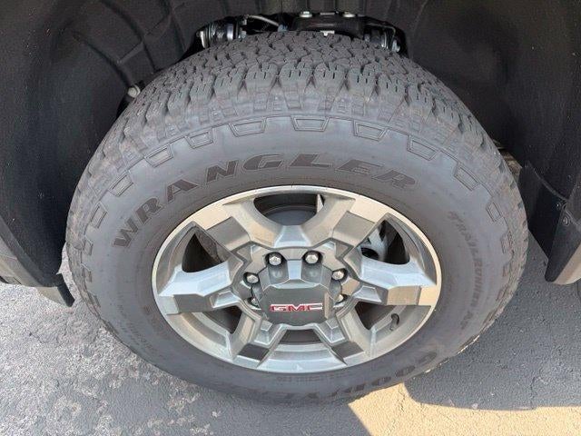 2026 GMC Sierra 2500 HD Crew Cab Standard Box 4-Wheel Drive SLT