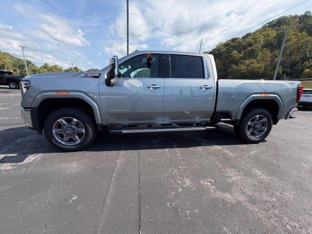 2026 GMC Sierra 2500 HD Crew Cab Standard Box 4-Wheel Drive SLT