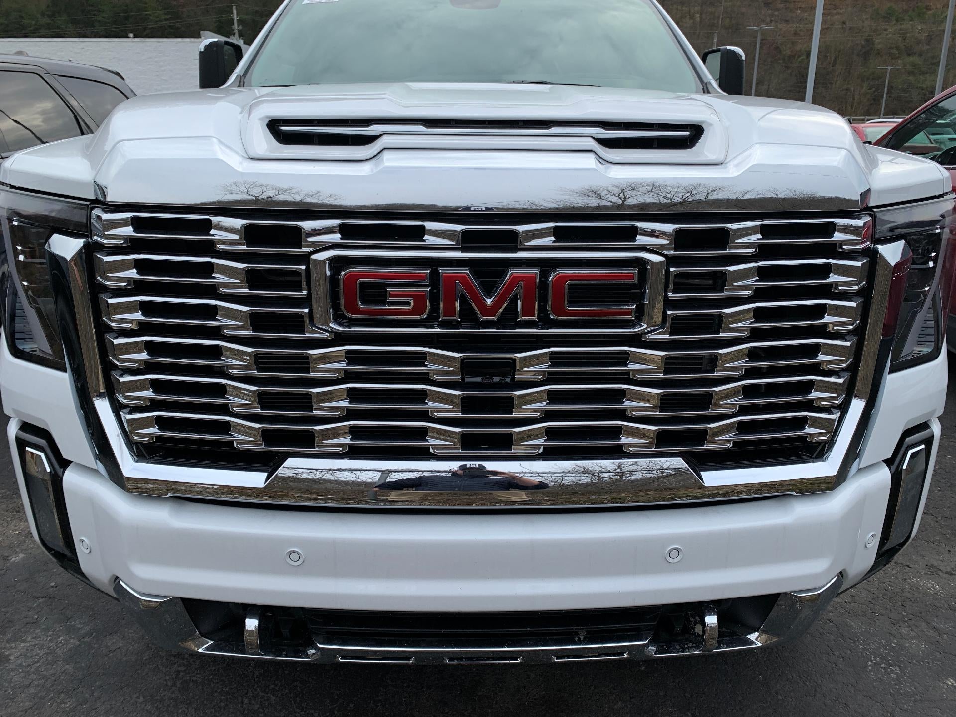 2026 GMC Sierra 3500 HD Denali Reserve Crew Cab 4x4 Dually Duramax Diesel